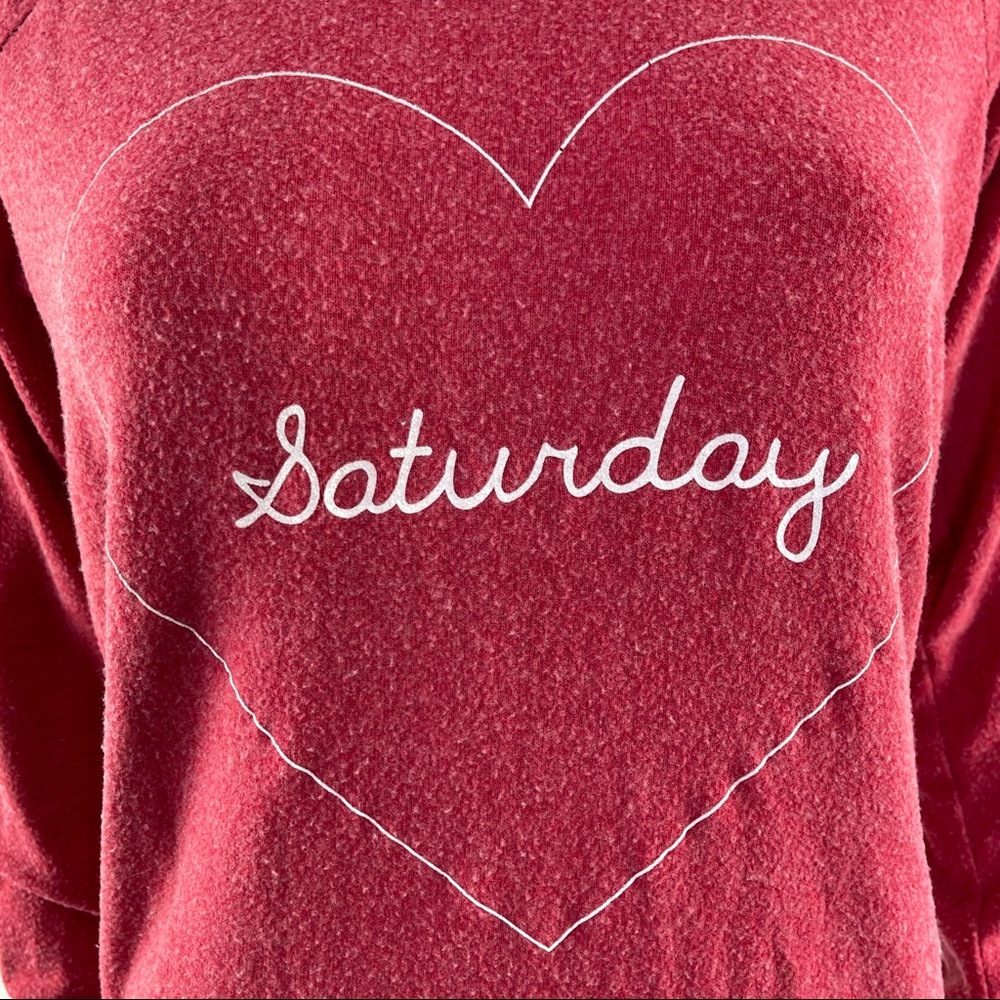 Chaser Red Long Sleeve Saturday Heart Love Open Back Pullover Sweater Size S - Picture 5 of 10